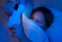 Anti Blue Light Skincare: Solusi Cerdas Kulit Tetap Sehat!